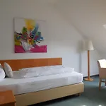 Schober Hotel 3*